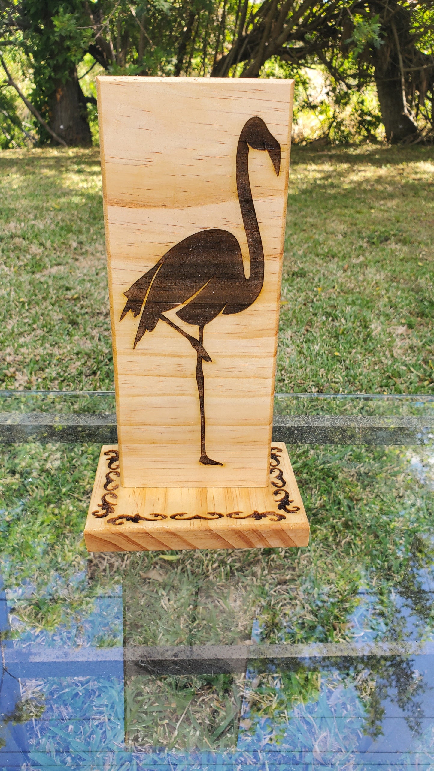 flamingo wood engraving