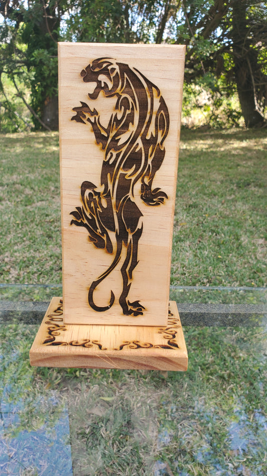 panther wood engraving